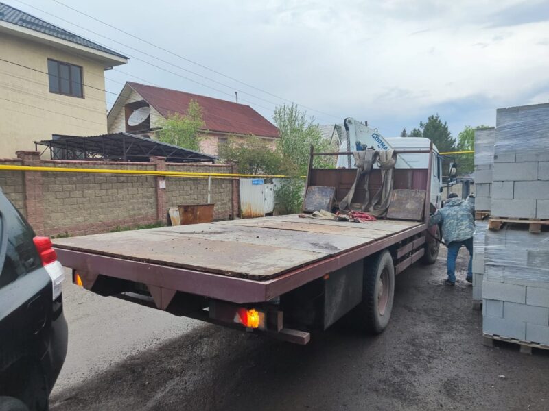 Манипулятор доставка в Алматы